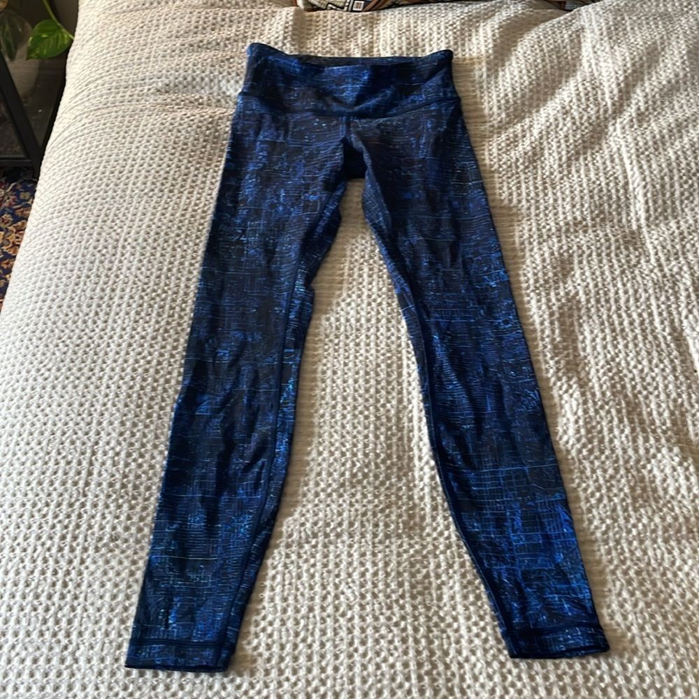 Lululemon Wunder Under High-Rise Tight 28” Size 4 In City Lights Multi s…